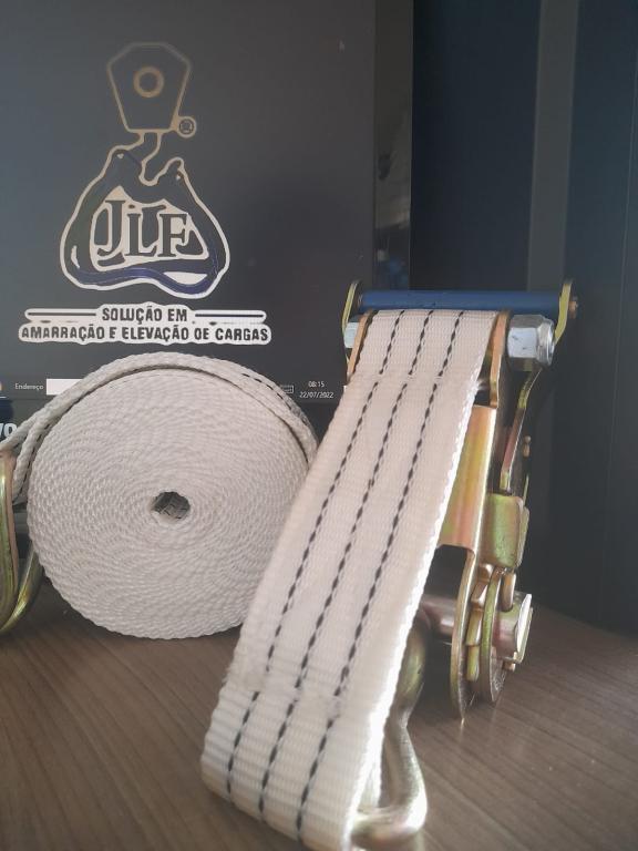 JL Munck e Guindaste Içamento de Pesos, transportes de Cargas Pesadas, descargas, Remoção e Montagem.